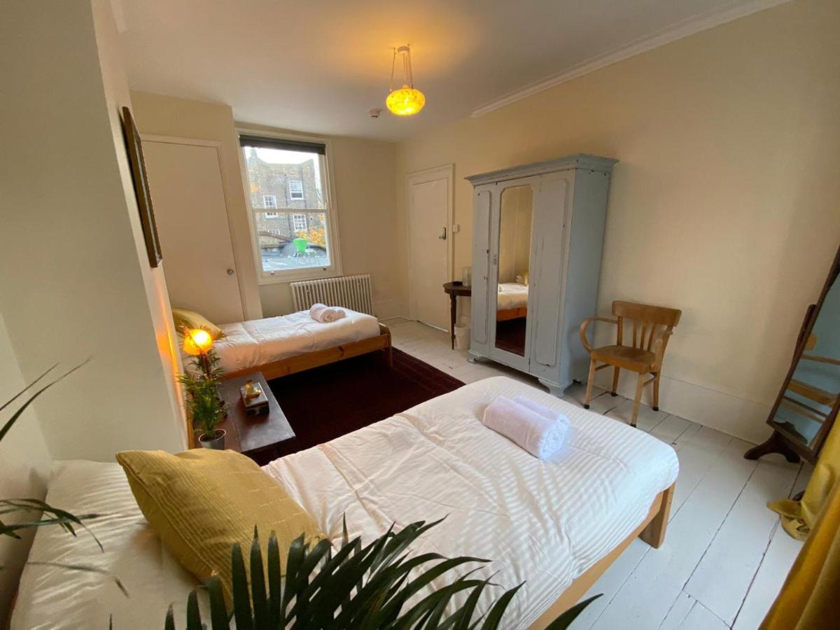 Camden Town Accomodation London Exterior photo